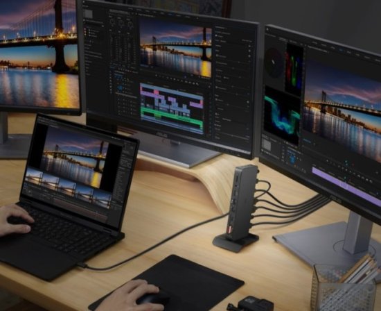 (image for) Asus DC500 Triple 4K TB4 dock